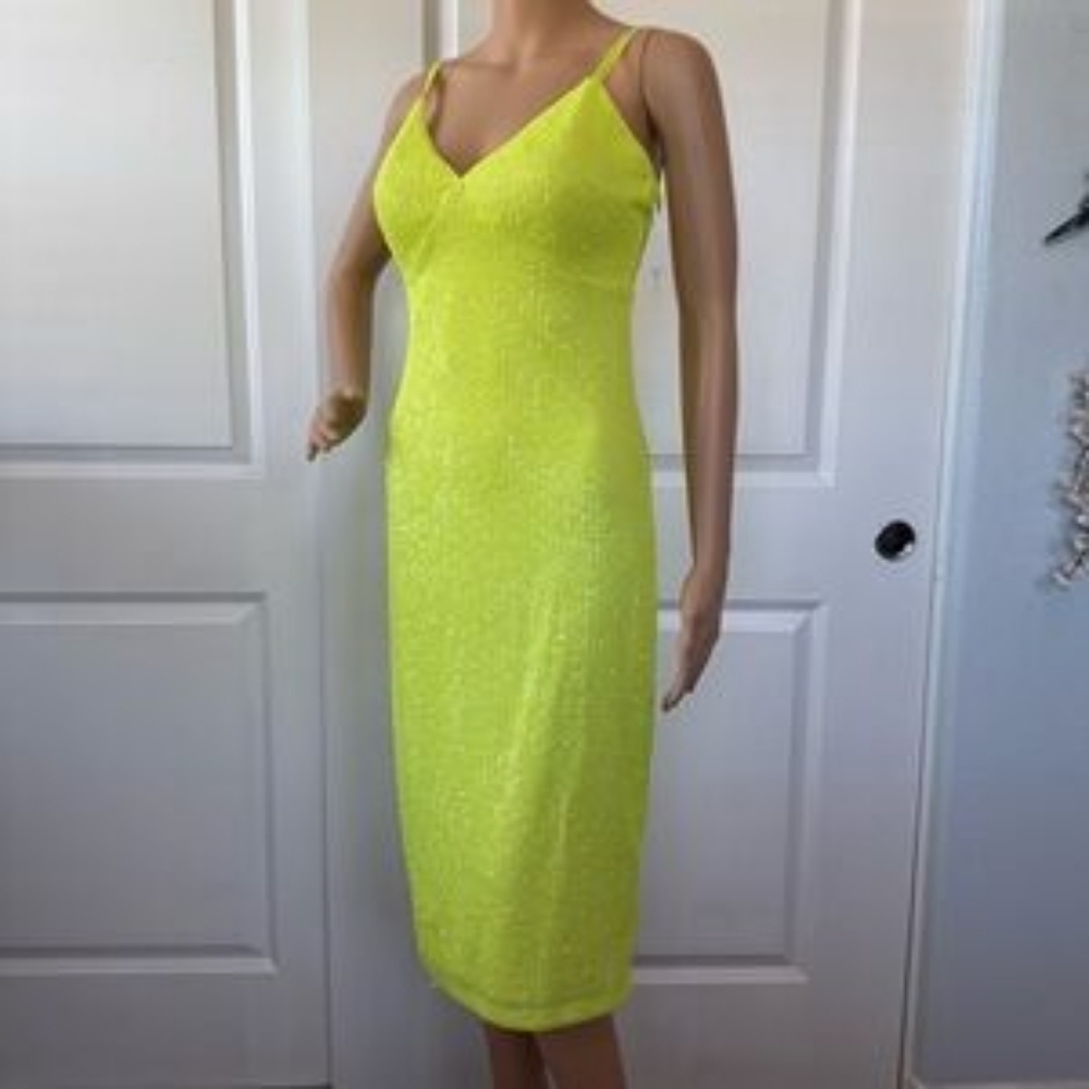 NWT, Siena Sleeveless Sequin A-Line Formal Dress. Size 2 Prom - Picture 4 of 9